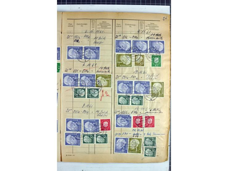 1960/64, Teil eines großformatigen Einlieferungsheftes, über 60 Blatt (wenige mit Fehlstellen), alle frankiert, meist mit Heu