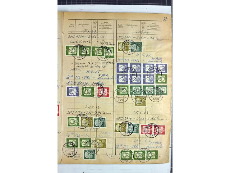 1960/64, Teil eines großformatigen Einlieferungsheftes, über 60 Blatt (wenige mit Fehlstellen), alle frankiert, meist mit Heu
