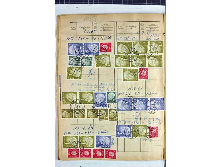 1960/64, Teil eines großformatigen Einlieferungsheftes, über 60 Blatt (wenige mit Fehlstellen), alle frankiert, meist mit Heu