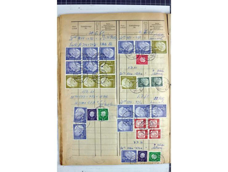 1960/64, Teil eines großformatigen Einlieferungsheftes, über 60 Blatt (wenige mit Fehlstellen), alle frankiert, meist mit Heu