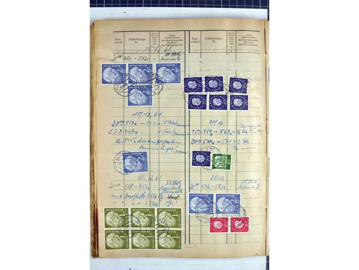 1960/64, Teil eines großformatigen Einlieferungsheftes, über 60 Blatt (wenige mit Fehlstellen), alle frankiert, meist mit Heu