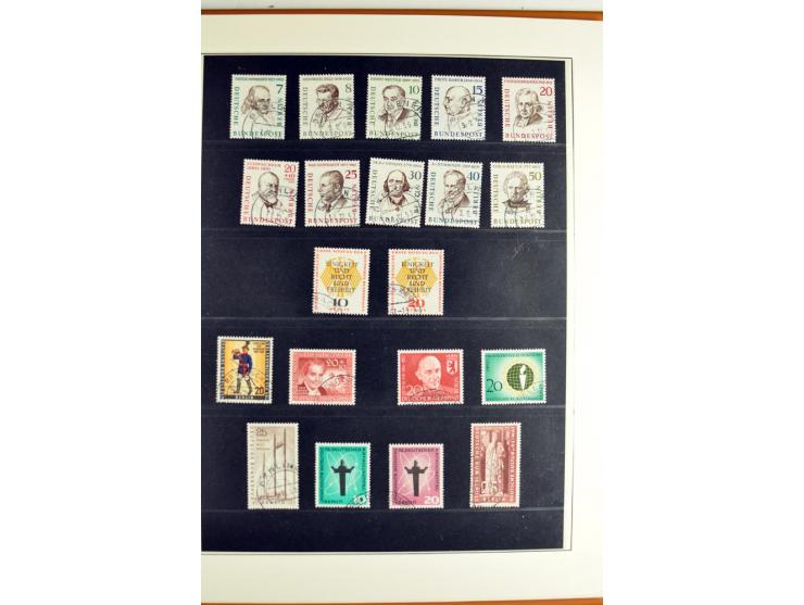 1948/1990, in den Hauptnummern postfrisch und gestempelt jeweils kpl. Sammlung, dabei Berlin Bl. 1 gestempelt mit Fotoattest 