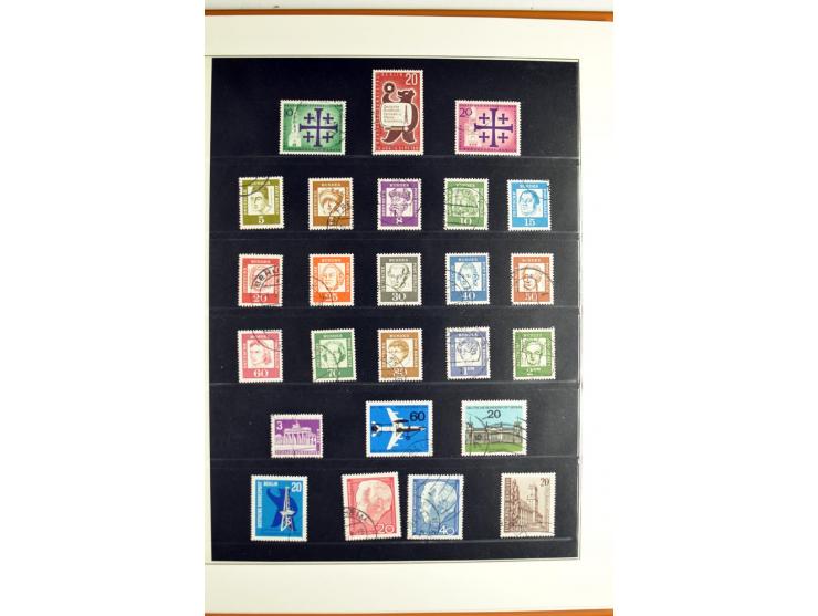 1948/1990, in den Hauptnummern postfrisch und gestempelt jeweils kpl. Sammlung, dabei Berlin Bl. 1 gestempelt mit Fotoattest 