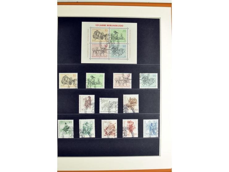 1948/1990, in den Hauptnummern postfrisch und gestempelt jeweils kpl. Sammlung, dabei Berlin Bl. 1 gestempelt mit Fotoattest 