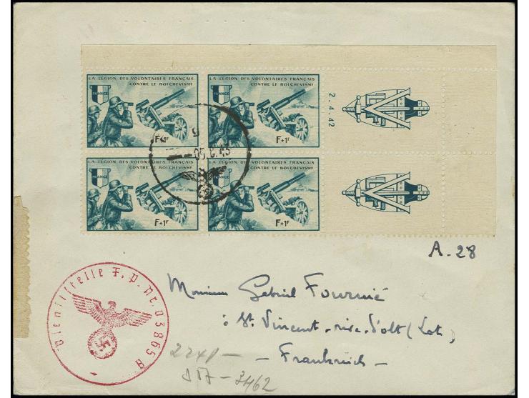 1 Fr. blaugrün/blauschwarz im Viererblock aus der rechten oberen Bogenecke mit zwei Zierfeldern rechts mit Feldpoststempel au