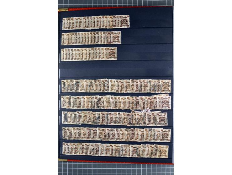 Accumulation of many hundreds of unused and (mostly) used stamps, the largest part sorted according to plate A and B, 2 stock