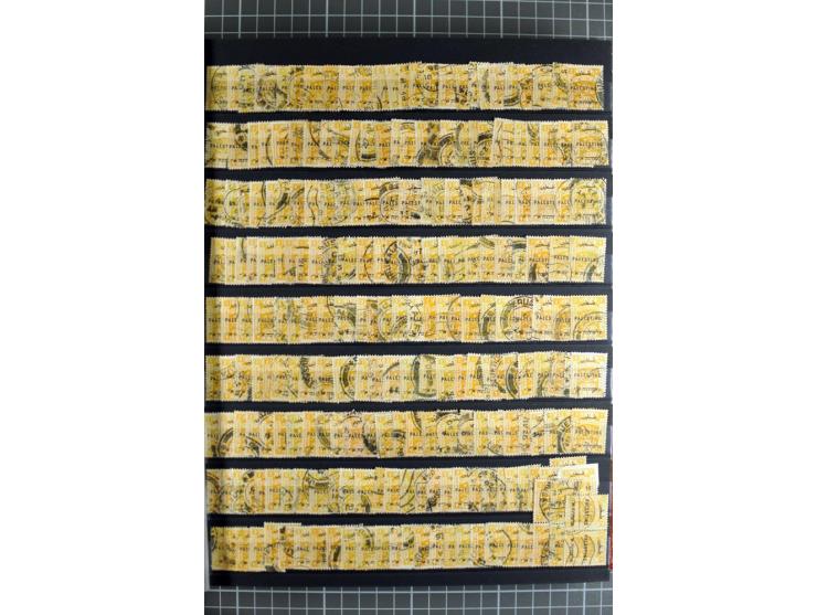 Accumulation of many hundreds of unused and (mostly) used stamps, the largest part sorted according to plate A and B, 2 stock