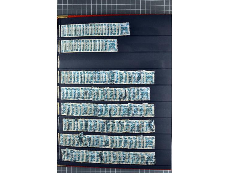 Accumulation of many hundreds of unused and (mostly) used stamps, the largest part sorted according to plate A and B, 2 stock