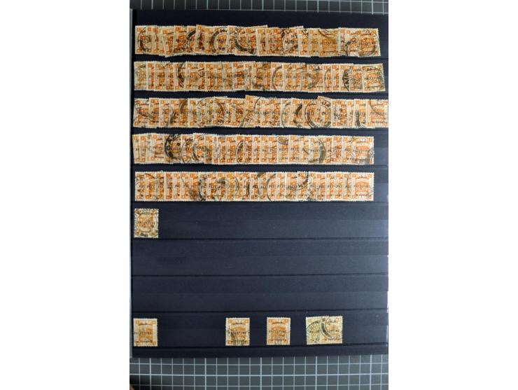 Accumulation of many hundreds of unused and (mostly) used stamps, the largest part sorted according to plate A and B, 2 stock