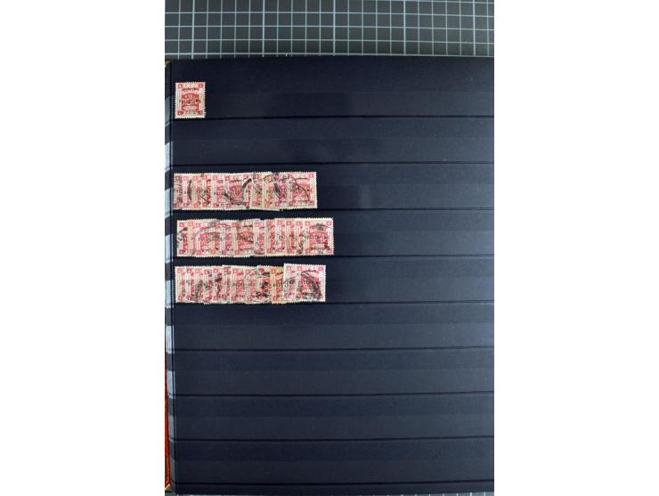 Accumulation of many hundreds of unused and (mostly) used stamps, the largest part sorted according to plate A and B, 2 stock