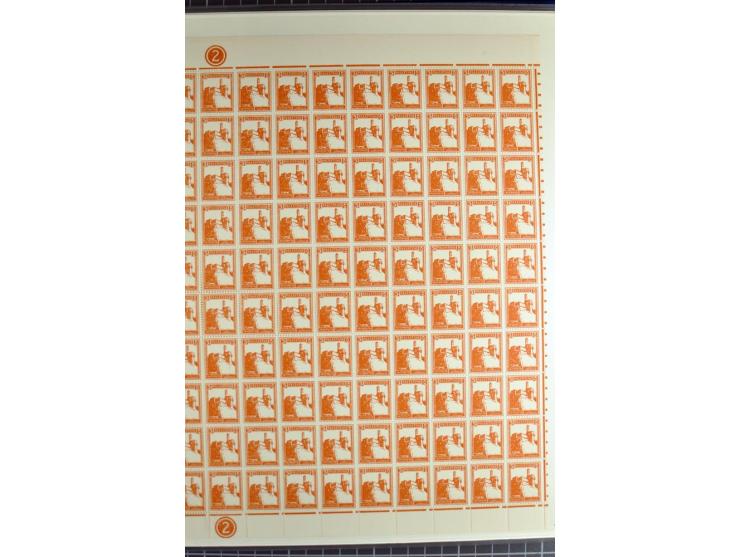 Specialized 1 volume collection with unused and used stamps and 15 entires; incl. are many interesting items like 5 m. with f