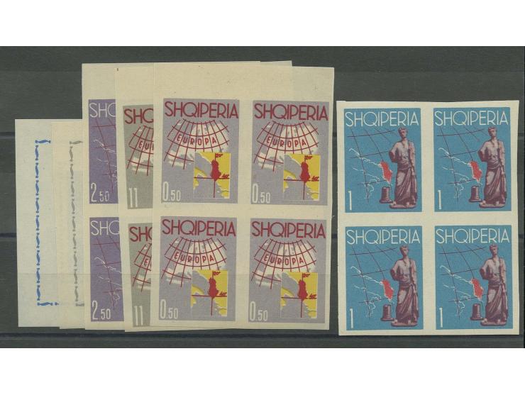 1962, imperforated issue 0,50 l.-11 l. and souvenir sheet, also the perforated souvenir sheet, unmounted mint (Mi. 200,-)