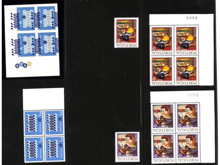 1961/79, collection of unmounted mint varieties incl. colour proofs, imperforated stamps and double phosphor bands; very inte