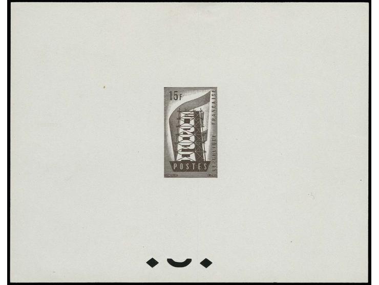 15 fr., épreuve de couleur noir-brun au dessin déviant sur papier mince avec perforation, un peu clair