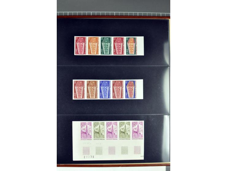 1956/81, Essais de  couleurs non dentelés , timbres avec bord de feuille, numéros de la marge de la  feuille etc., neufs sans