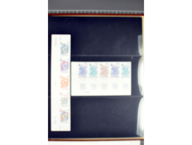 1956/81, Essais de  couleurs non dentelés , timbres avec bord de feuille, numéros de la marge de la  feuille etc., neufs sans
