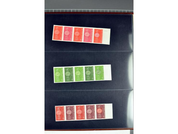 1956/81, Essais de  couleurs non dentelés , timbres avec bord de feuille, numéros de la marge de la  feuille etc., neufs sans