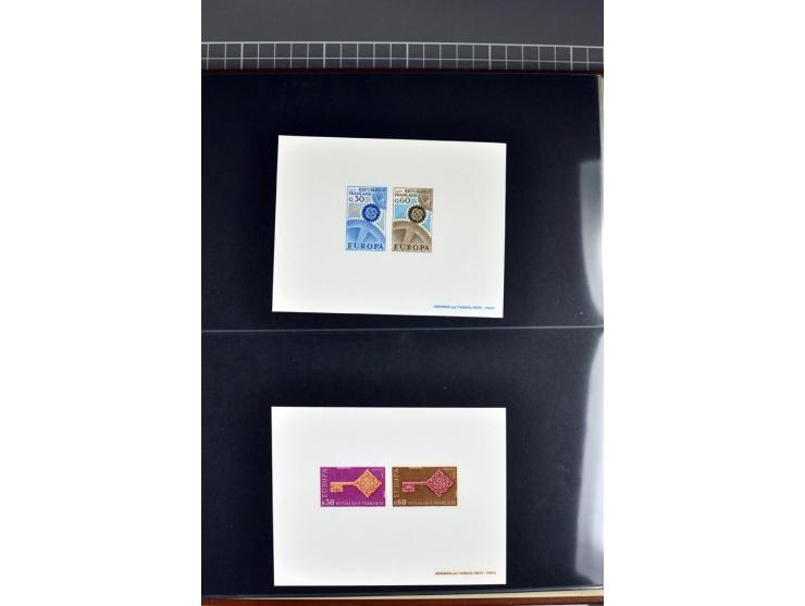 1956/95, collection  36 épreuves collectives différentes, un motif de l'Europe