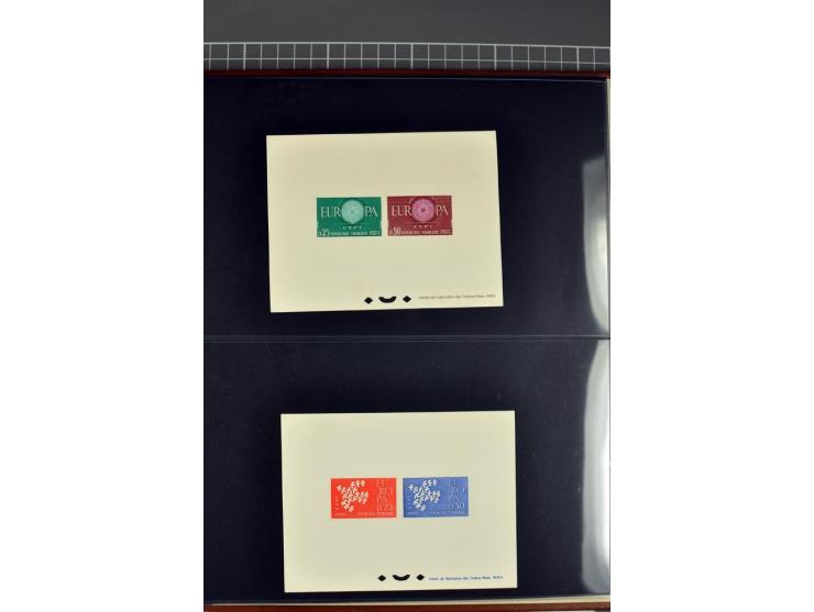 1956/95, collection  36 épreuves collectives différentes, un motif de l'Europe