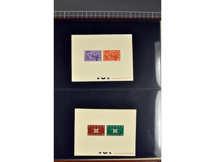 1956/95, collection  36 épreuves collectives différentes, un motif de l'Europe