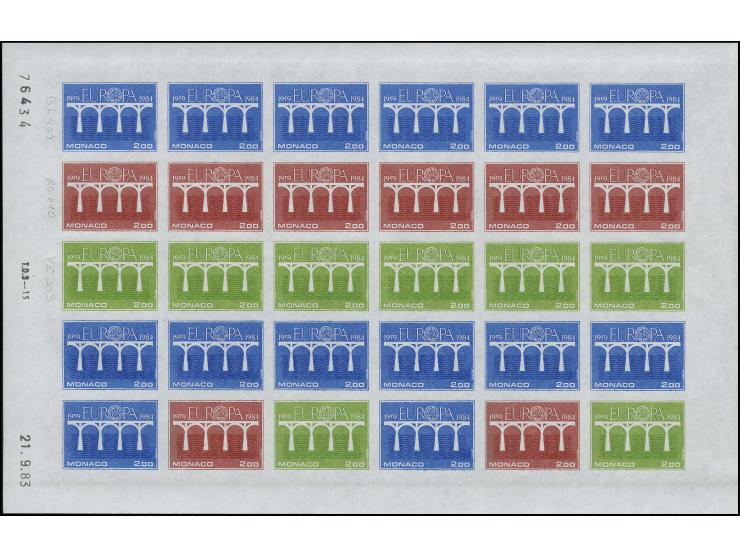 1984, timbre spécial 2 fr., essais de couleur bleus, rouges et jaune-verts, dont 8 timbres en couleurs originales, en feuille