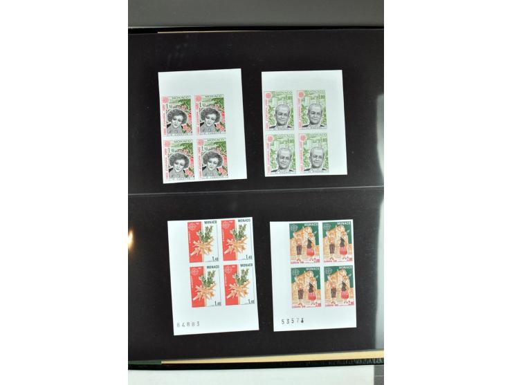 1963/95, collection de timbres non dentelés en bloc de quatre, 1963, 1964, 1976, 1978-95 cpl., presque toujours avec coins de
