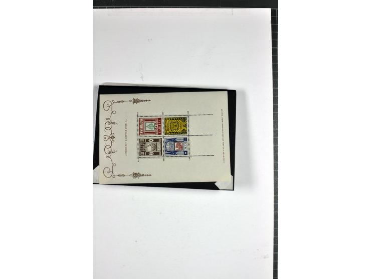 1918/40, postfrische, ungebrauchte und gestempelte Sammlung mit Briefen, Karten und Ganzsachen, dabei u.a. Mi.-Nr. 43-44A ung