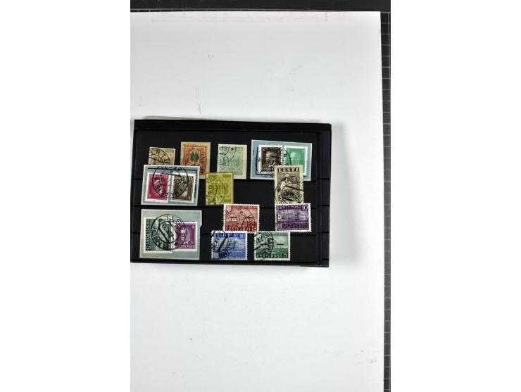 1918/40, postfrische, ungebrauchte und gestempelte Sammlung mit Briefen, Karten und Ganzsachen, dabei u.a. Mi.-Nr. 43-44A ung