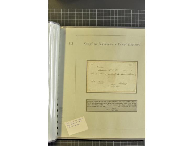1669/1858, 177 Briefe und Postdokumente, dabei 6 Briefe aus der schwedischen Zeit, 58 Briefe der russischen Ostseeprovinzen E