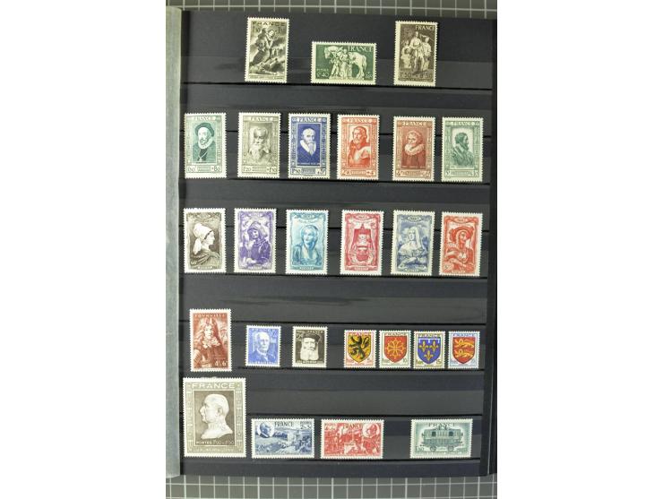1849/2007, postfrische, ungebrauchte und gestempelte Sammlung mit einer Vielzahl von guten Werten und Sätzen, oft in beiden E