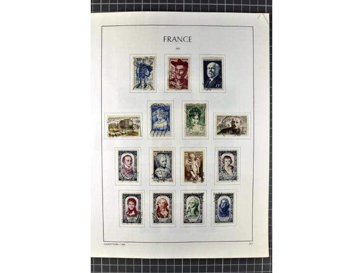 1849/2007, postfrische, ungebrauchte und gestempelte Sammlung mit einer Vielzahl von guten Werten und Sätzen, oft in beiden E