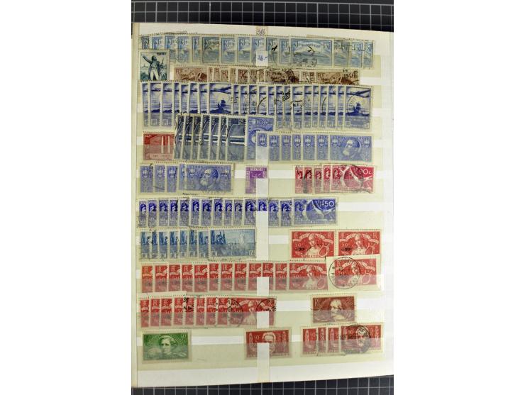 1849)1975 (ca.), postfrischer, ungebrauchter und gestempelter Lagerbestand in 9 Steckbüchern und 5 Bogenmappen, dabei bessere