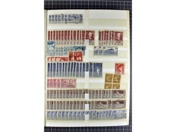 1849)1975 (ca.), postfrischer, ungebrauchter und gestempelter Lagerbestand in 9 Steckbüchern und 5 Bogenmappen, dabei bessere