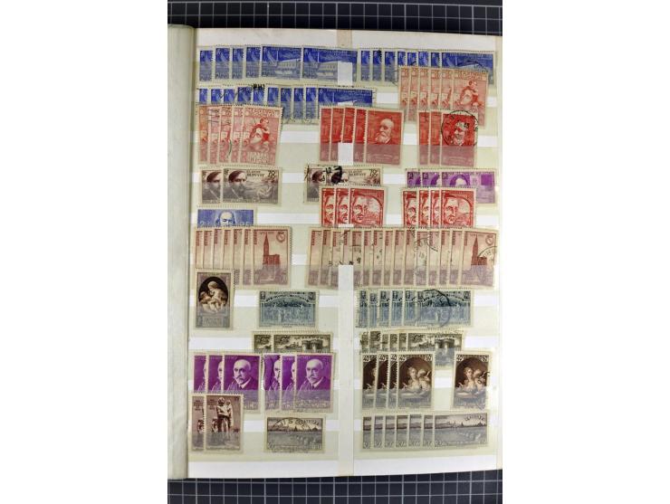 1849)1975 (ca.), postfrischer, ungebrauchter und gestempelter Lagerbestand in 9 Steckbüchern und 5 Bogenmappen, dabei bessere