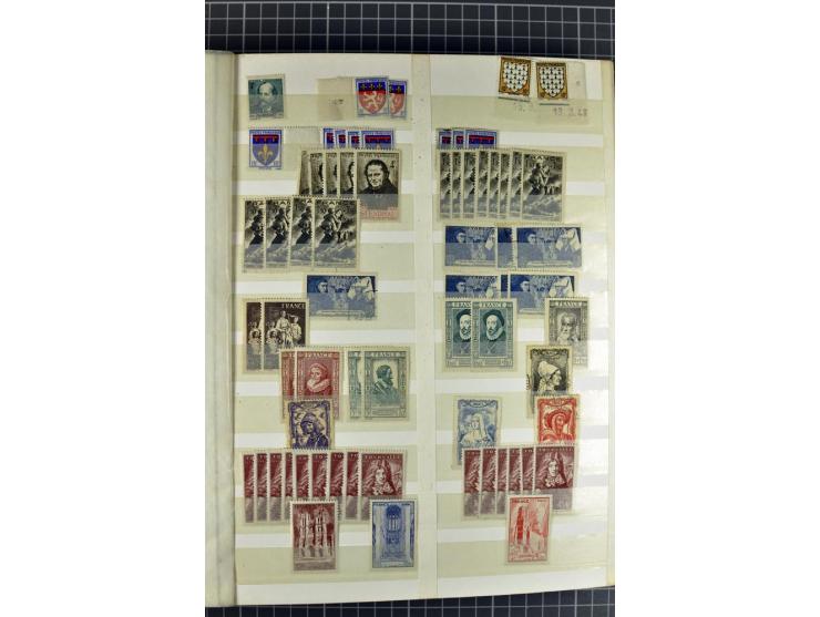 1849)1975 (ca.), postfrischer, ungebrauchter und gestempelter Lagerbestand in 9 Steckbüchern und 5 Bogenmappen, dabei bessere