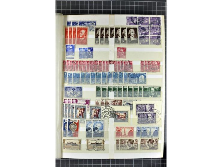 1849)1975 (ca.), postfrischer, ungebrauchter und gestempelter Lagerbestand in 9 Steckbüchern und 5 Bogenmappen, dabei bessere