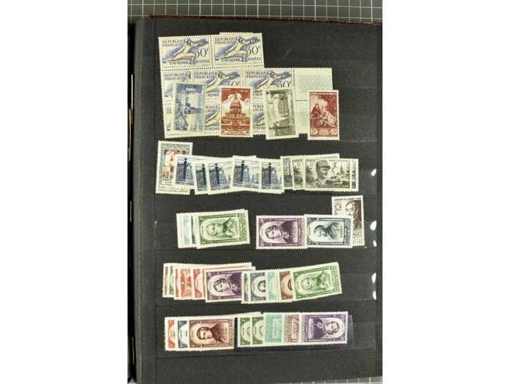 1849/1960, umfangreiches ungebrauchte/postfrisches und gestempeltes Lager, etwas chaotisch sortiert aber mit vielen besseren 