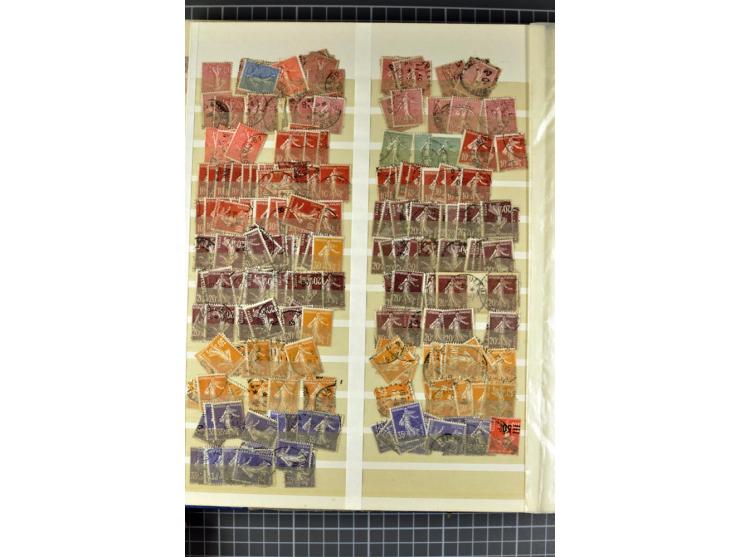 1849/1960, umfangreiches ungebrauchte/postfrisches und gestempeltes Lager, etwas chaotisch sortiert aber mit vielen besseren 