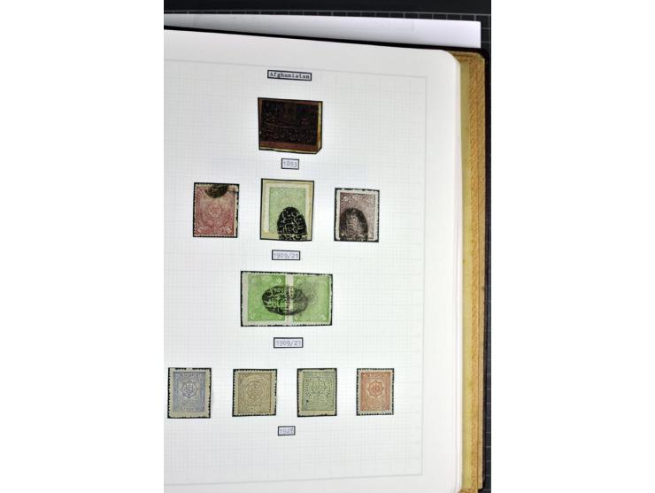 1849/1987, am Anfang meist gestempelte Sammlung mit einigen Paaren, Besonderheiten und besseren Ausgaben (u.a. Block 2 gestem