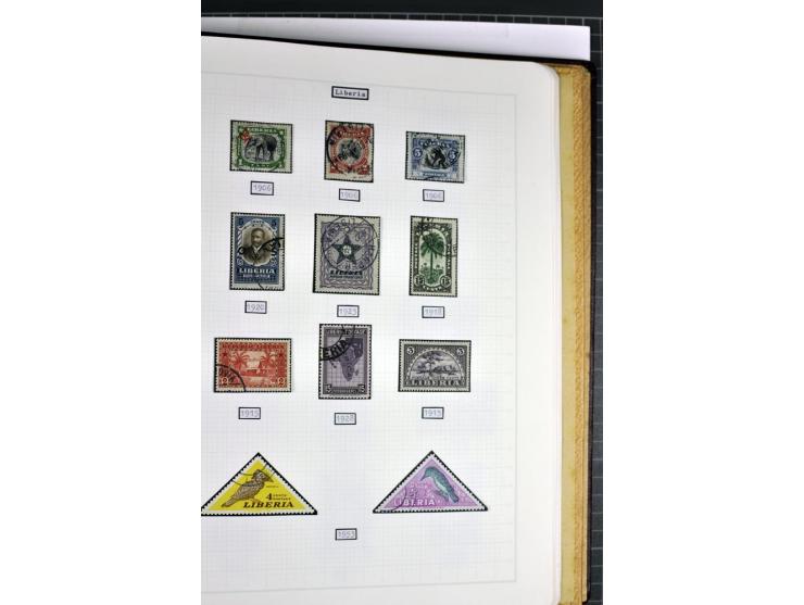 1849/1987, am Anfang meist gestempelte Sammlung mit einigen Paaren, Besonderheiten und besseren Ausgaben (u.a. Block 2 gestem