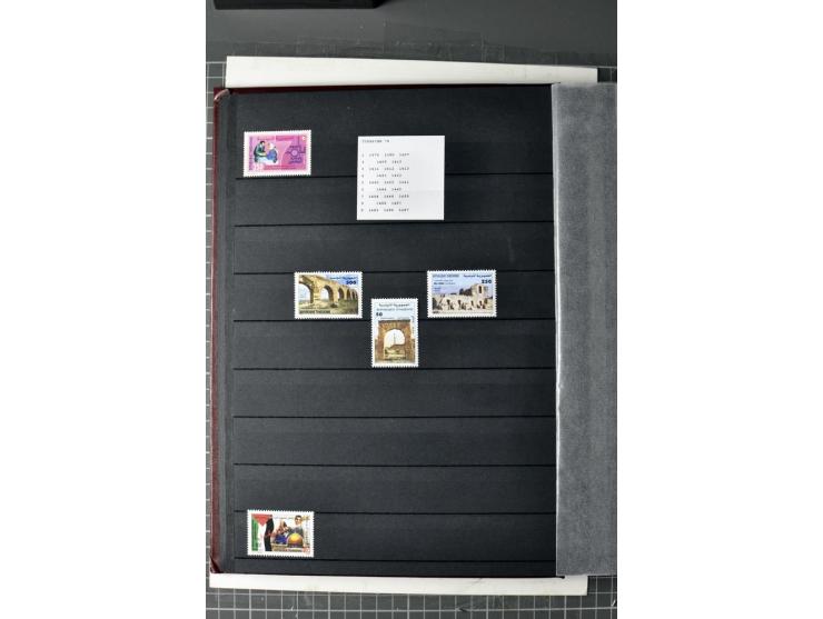  1946/2010, postfrische Sammlung mit Kleinbogen etc.