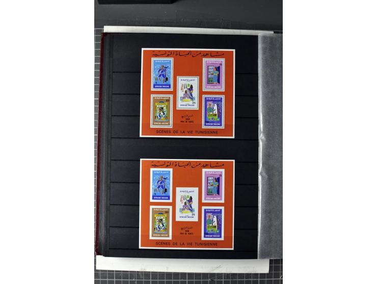  1946/2010, postfrische Sammlung mit Kleinbogen etc.