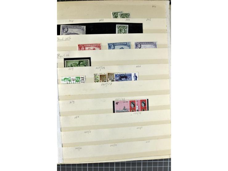 1840/1990 (ca.), postfrischer, ungebrauchter und gestempelter Sammlungsbestand, dabei diverse frühe Schilling- und Pfund-Wert