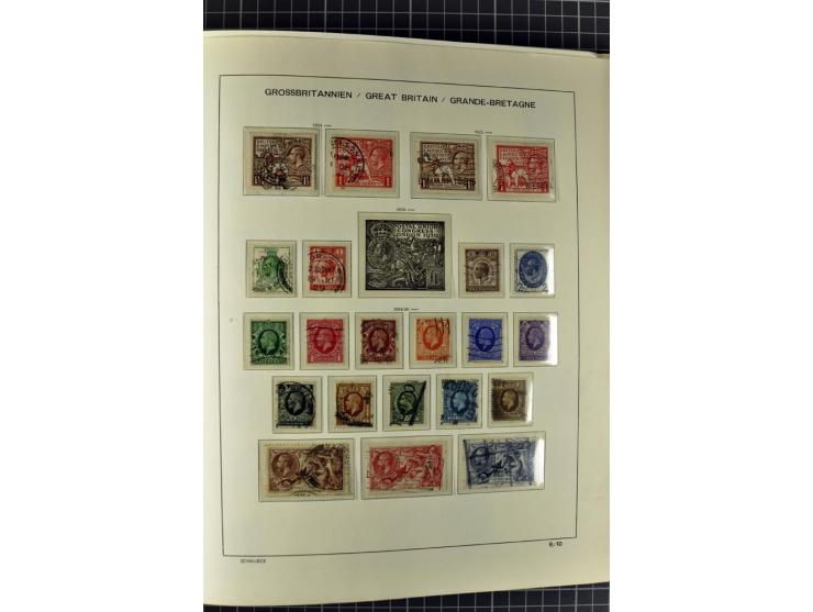 1840/2000, gestempelte Sammlung ab Mi.-Nr. 1 mit einigen besseren und kpl. Ausgaben in 3 Vordruckalben, dabei einige Höchstwe