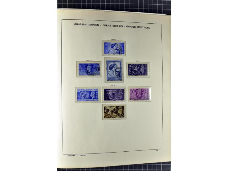 1840/2000, gestempelte Sammlung ab Mi.-Nr. 1 mit einigen besseren und kpl. Ausgaben in 3 Vordruckalben, dabei einige Höchstwe