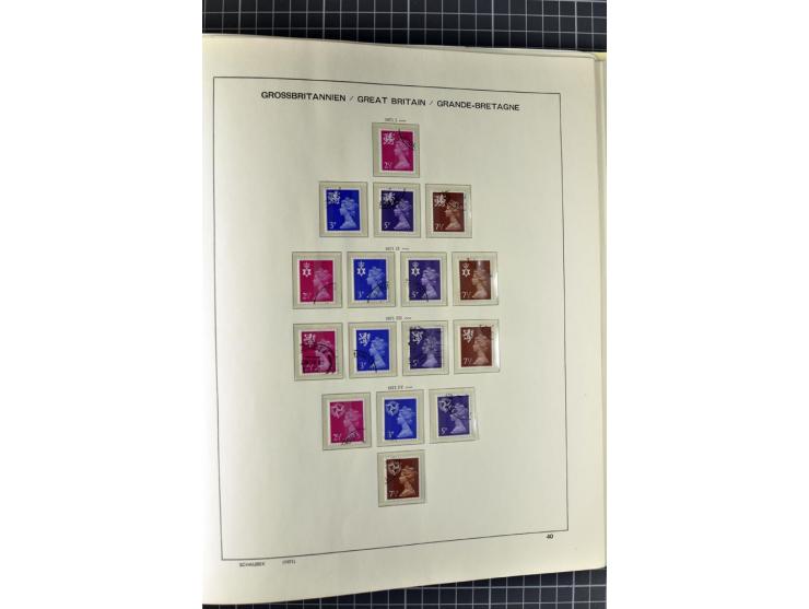 1840/2000, gestempelte Sammlung ab Mi.-Nr. 1 mit einigen besseren und kpl. Ausgaben in 3 Vordruckalben, dabei einige Höchstwe