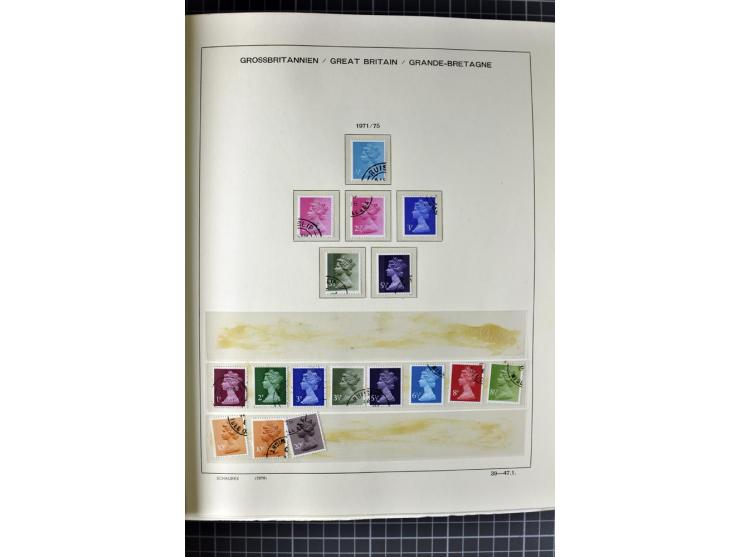 1840/2000, gestempelte Sammlung ab Mi.-Nr. 1 mit einigen besseren und kpl. Ausgaben in 3 Vordruckalben, dabei einige Höchstwe