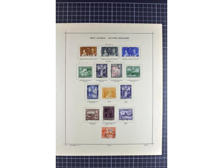 1860/1949, meist gestempelte Sammlung mit ca. 150 Marken auf 9 Albenblättern, dabei bessere Marken, kpl. Sätze und Höchstwert