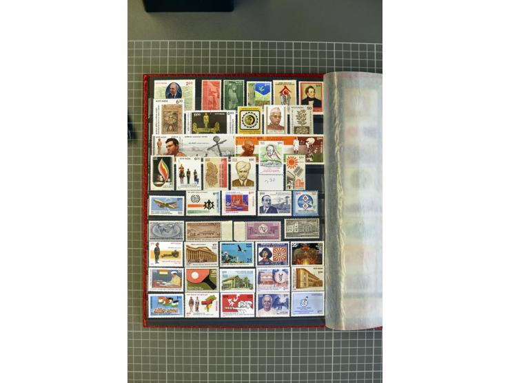  1935/2010, postfrische kleine Sammlung mit Blocks