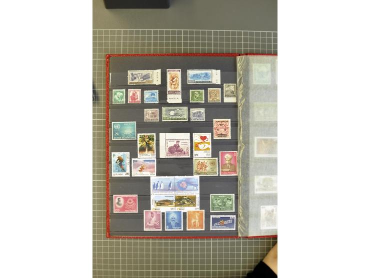  1935/2010, postfrische kleine Sammlung mit Blocks